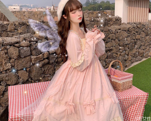 lolita抽丝怎么办 lolita裙子面料