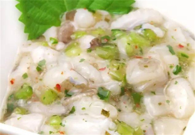 火锅里咬起来咯吱咯吱的“贡菜”究竟是什么菜 