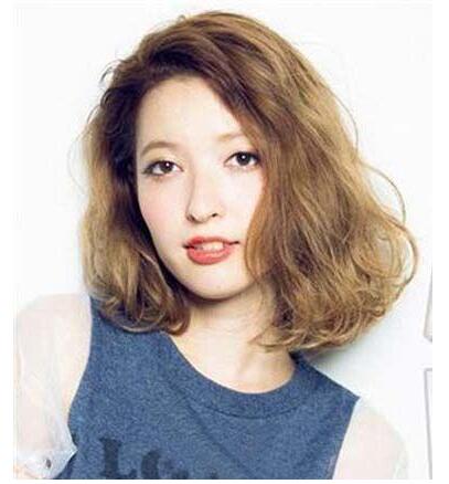 脸大的女生适合什么发型 适合脸大女生的发型大全