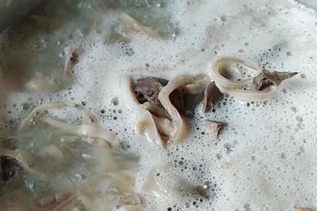 羊杂汤怎么做好吃？羊杂汤的做法家常做法及配料