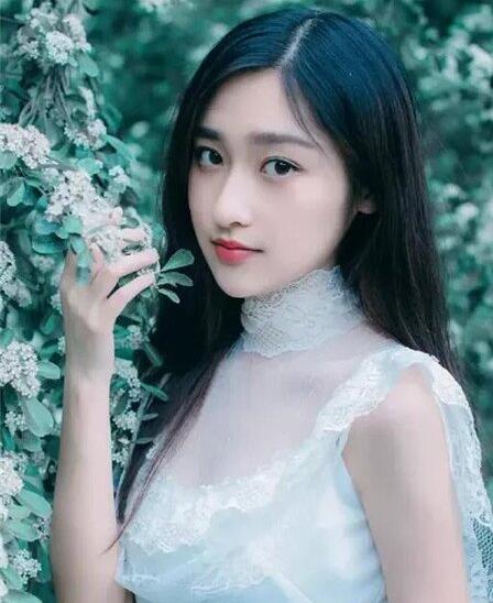 头发软女生适合的长发发型
