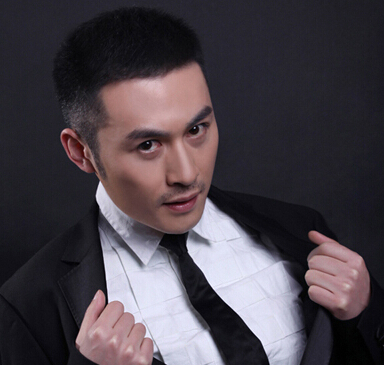 干练帅气的清爽男生寸头短发发型 帅气又清爽