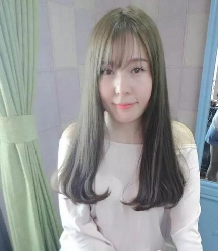 2023女生发型流行趋势女内扣发型