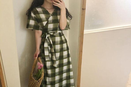 女生连衣裙怎么挑选？女生穿搭这几款连衣裙清新文艺