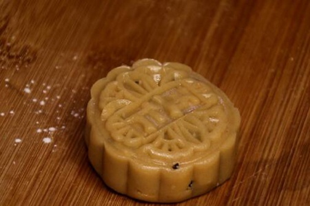 月饼的做法，家庭版五仁月饼的简单做法