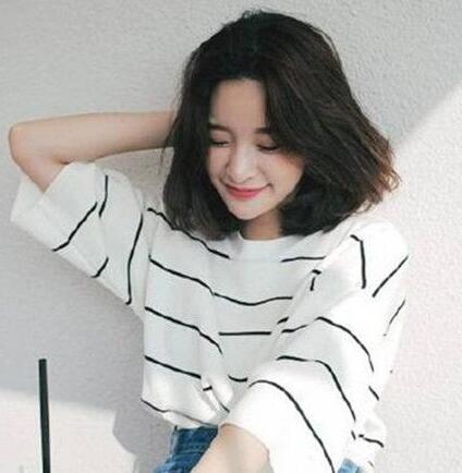 头小女生适合的韩式短发发型