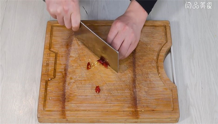 豆角烧茄子怎么做 豆角烧茄子的做法 