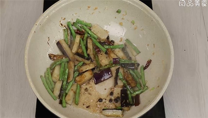 豆角烧茄子怎么做 豆角烧茄子的做法 