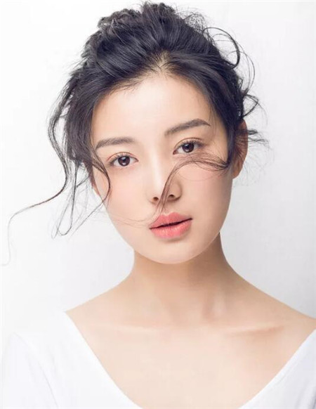 发际线偏移怎么办？这些小心机巧妙化解尴尬！