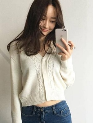 时髦百搭的大卷发发型  百看不厌的经典发型