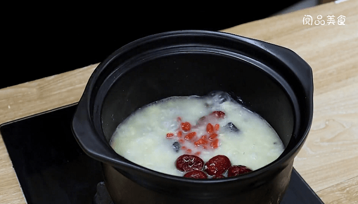 榴莲炖乌鸡 榴莲炖乌鸡怎么做好吃 