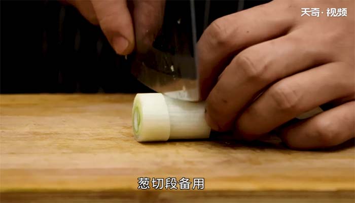 肉蟹炖豆腐的做法 肉蟹炖豆腐怎么做 