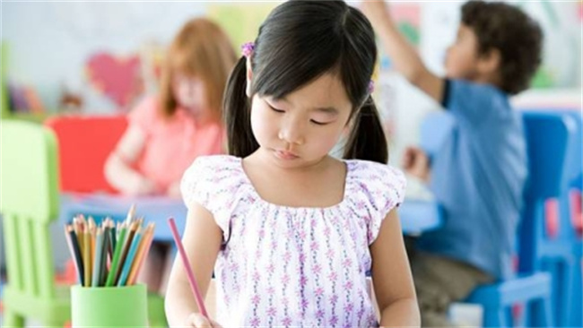 孩子几岁开始学画画比较好 学美术的最佳年龄段 