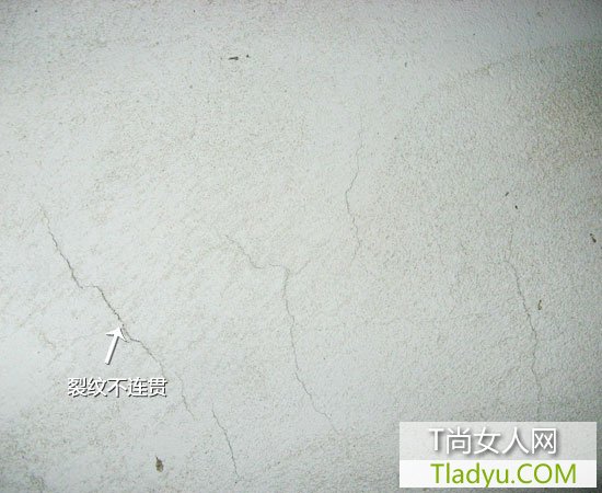 细小裂缝隐患大 墙体开裂处理须谨慎