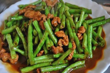 豇豆的功效与作用，这三道豇豆的做法大全鲜香酥脆