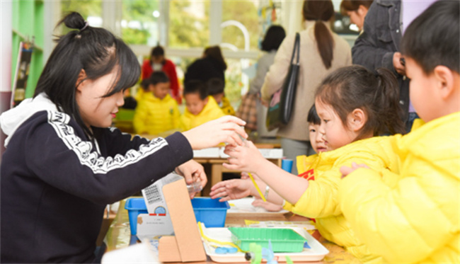 ​孩子不上幼儿园上早教行吗 不上早教的孩子的影响 