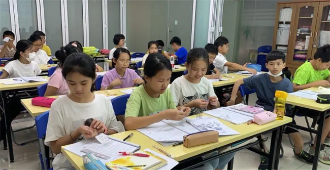 ​高中暑假补课有用吗 高中补课国家不管吗 