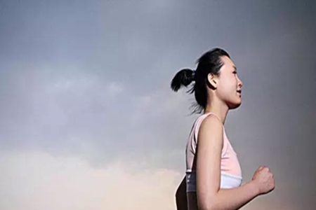 苹果型身材怎么减肥？掌握正确的瘦身方式快速塑形