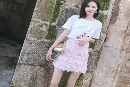 女生夏季出行时尚穿搭，上镜又显青春少女