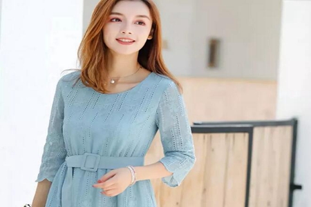 女生夏季出行时尚穿搭，上镜又显青春少女