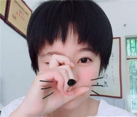 萝莉感十足的眉上刘海适合什么脸型？