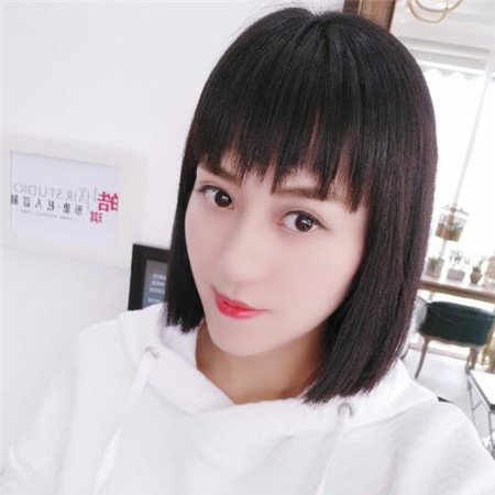 萝莉感十足的眉上刘海适合什么脸型？