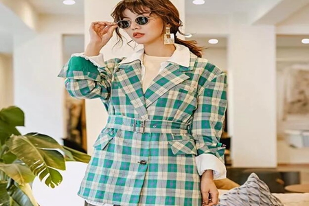 女性春天穿搭衣服，只要这4款绿色单品