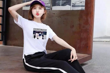 女性春天约会套装，这4款比较有减龄美美哒