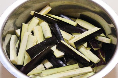 鱼香茄子的做法,这道家常鱼香茄子鲜香味美