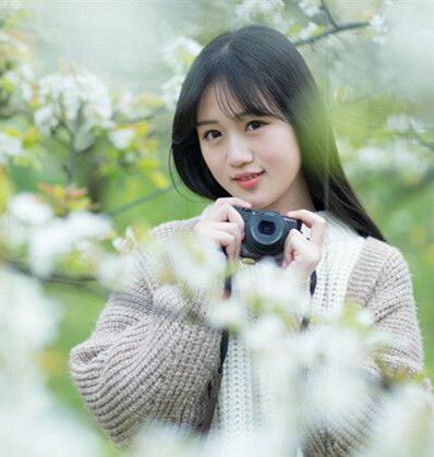 发际线高的女生适合这些发型 秒变女神