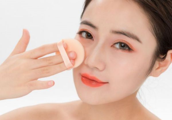 气垫BB和BB霜可以叠用吗 气垫BB和BB霜有什么不同 