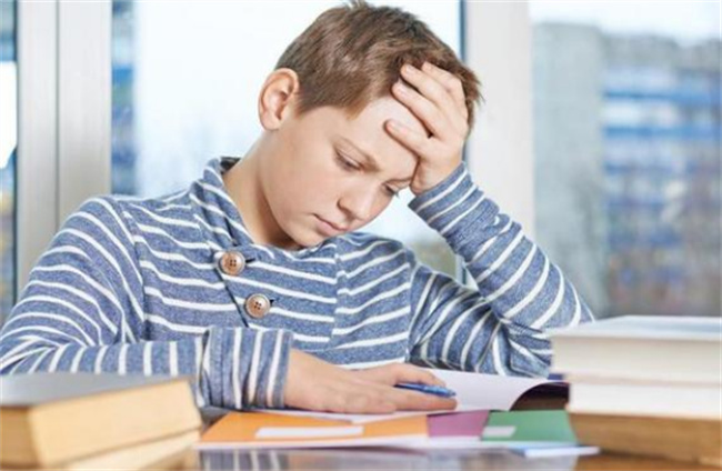 孩子不自律该怎么办 学生缺乏自律性的原因 
