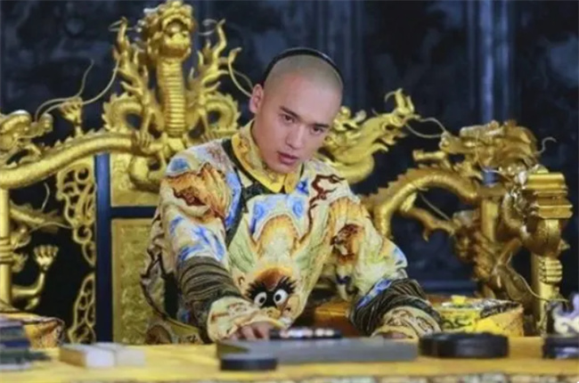 历史上这三位皇帝 虽是道德劳模 但也都是庸君 