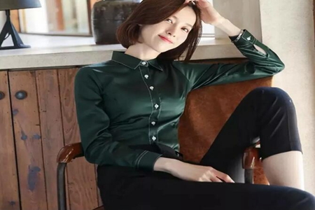 女人服饰穿对这4种颜色，能变成青春少女范
