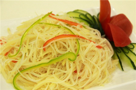 土豆丝怎么炒好吃？多吃土豆的好处
