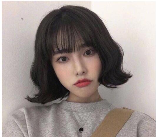 最新流行的可爱短发发型