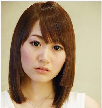 夏日甜美的女生中发发型推荐 轻松打造出甜美的邻家女孩气质