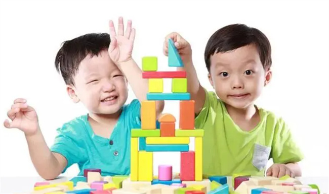 孩子总爱拿别人东西怎么办 三个锦囊 拿走不谢 
