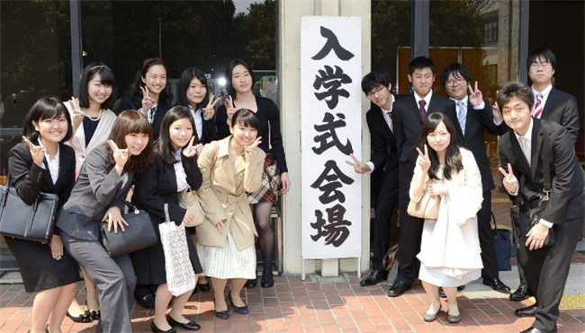 日本留学学历低还能去吗 日本留学年龄限制是多少 