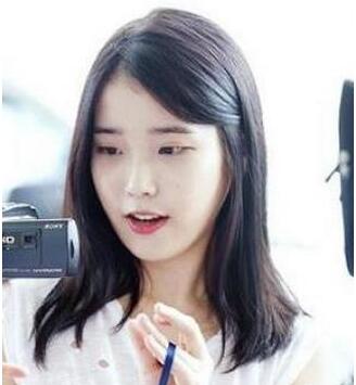 长脸女生适合的修颜中长发