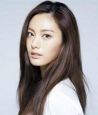 最新好看文艺女神直发发型