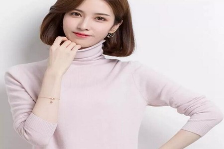 女生穿搭这三种打底衫，能让你穿出优雅气质