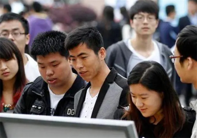 能力和学历哪个重要  学历的四点重要性  家长们提前知悉 
