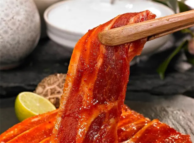 五花肉烧烤 这么做最好吃 腌制配方赶紧收藏 