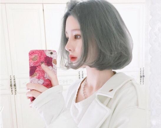 今年流行什么短发发型分享