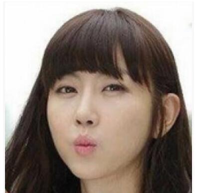圆脸适合什么刘海 女生扮嫩的刘海发型