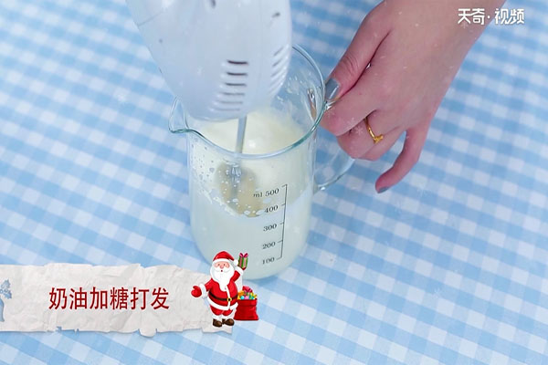 草莓蛋糕的做法 草莓蛋糕怎么做 