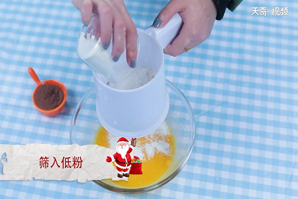 草莓蛋糕的做法 草莓蛋糕怎么做 