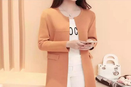 女生冬季穿针织衫想好看？这么挑选才能拥有少女心
