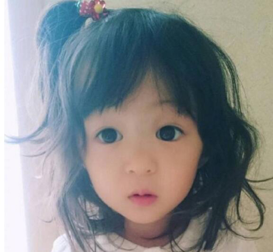 女宝宝最流行的发型  幼儿短发扎发大全